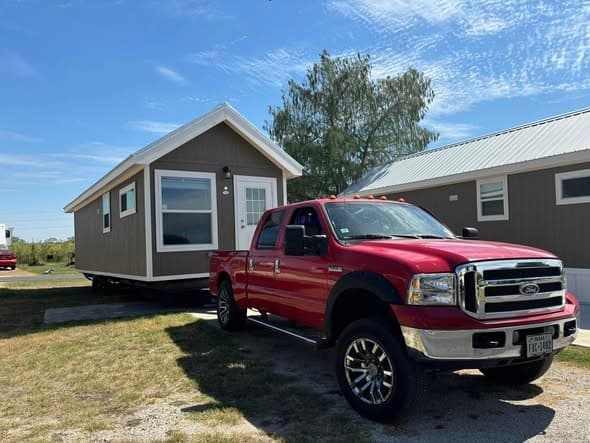 Mike Mancha and the Mission Mobile Homes rig